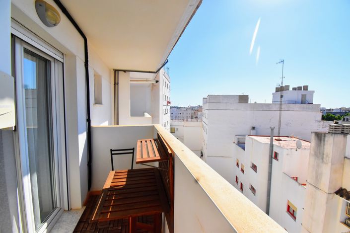 Image No.20-3 Bed Property for sale