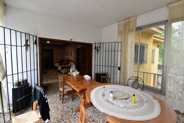 Image No.4-5 Bed Villa for sale