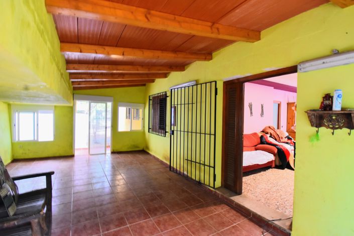 Image No.6-5 Bed Villa for sale