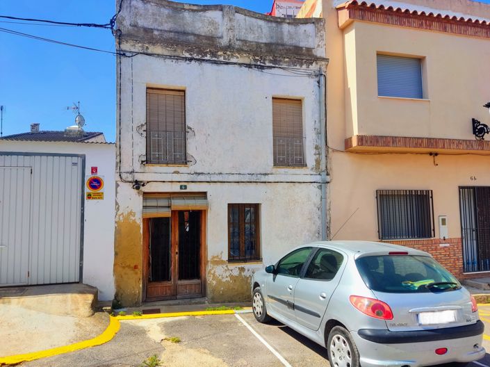 Image No.1-2 Bed Townhouse for sale