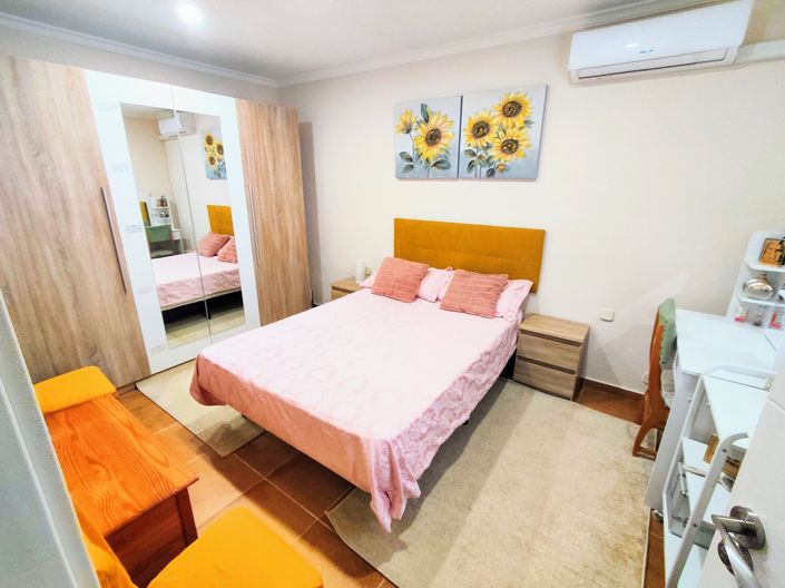 Image No.14-6 Bed Villa for sale