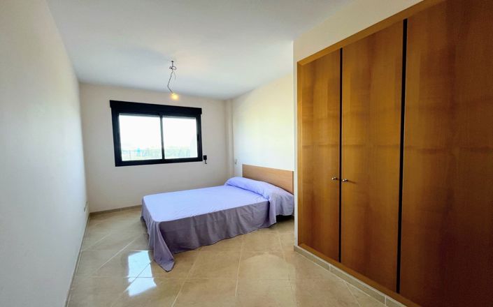 Image No.16-2 Bed Property for sale