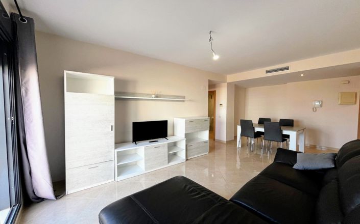Image No.3-2 Bed Property for sale
