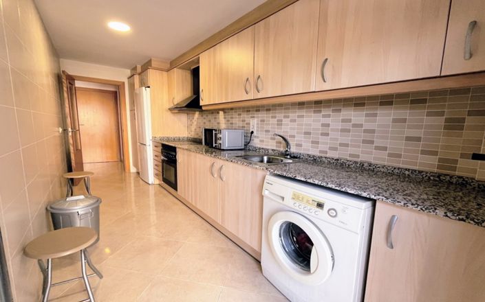 Image No.9-2 Bed Property for sale