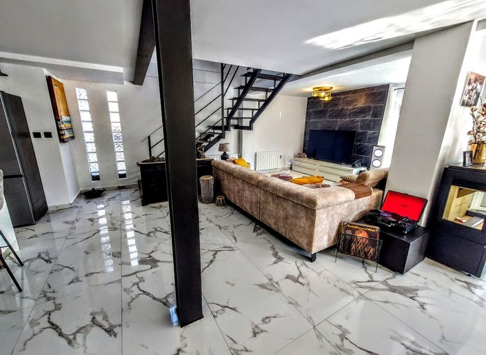 Image No.11-4 Bed Villa for sale