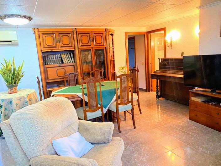 Image No.8-3 Bed Villa for sale