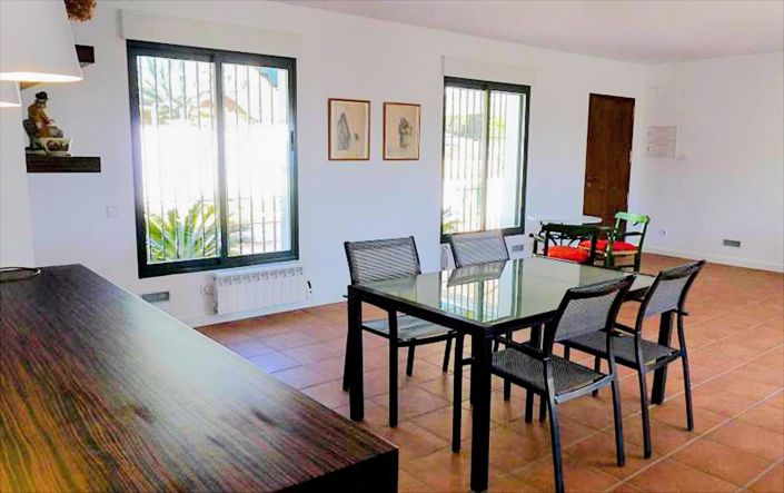 Image No.14-3 Bed Villa for sale