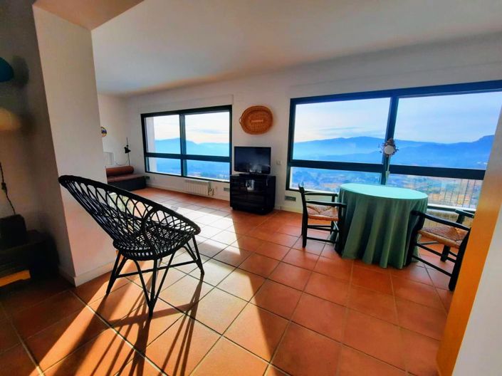 Image No.22-3 Bed Villa for sale