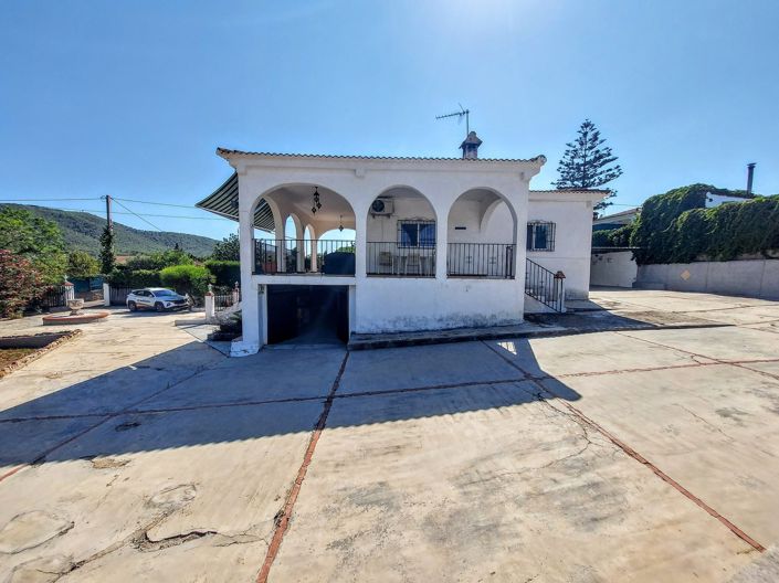 Image No.33-4 Bed Villa for sale