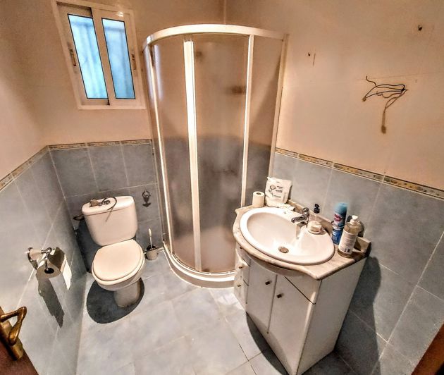 Image No.18-3 Bed Villa for sale