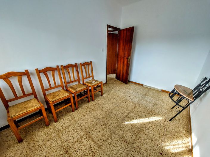 Image No.8-3 Bed Villa for sale