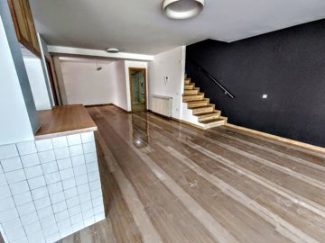 8543579