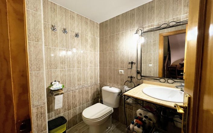 Image No.13-2 Bed Apartment for sale