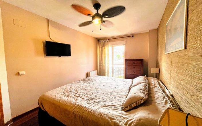 Image No.20-2 Bed Apartment for sale