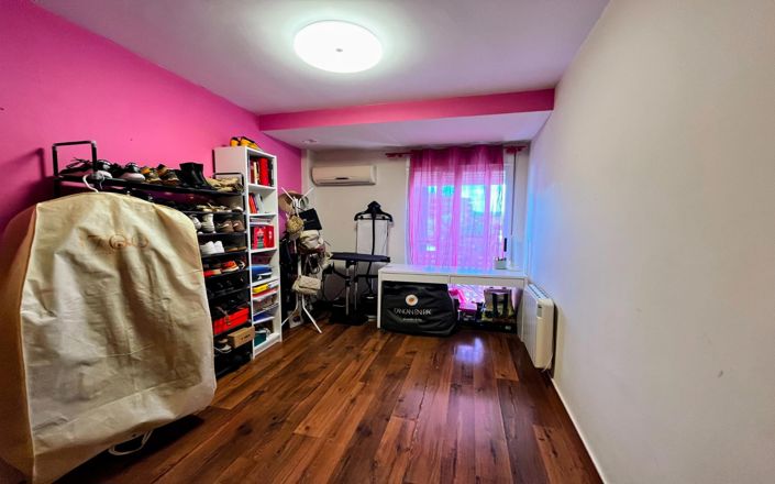 Image No.21-2 Bed Apartment for sale