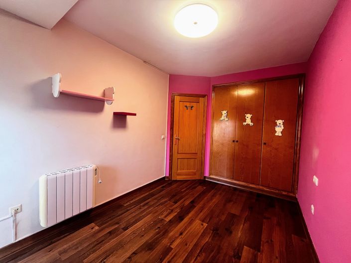 Image No.22-2 Bed Apartment for sale