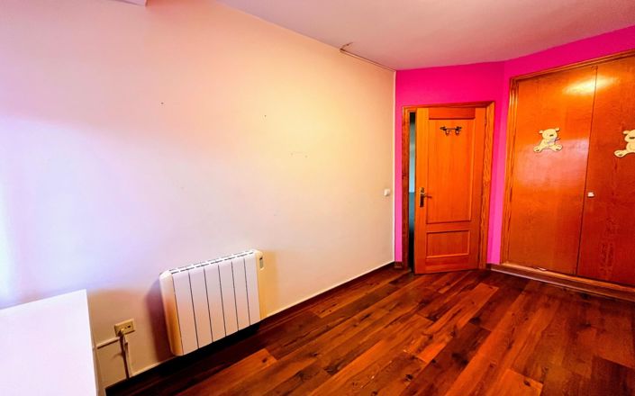 Image No.23-2 Bed Apartment for sale