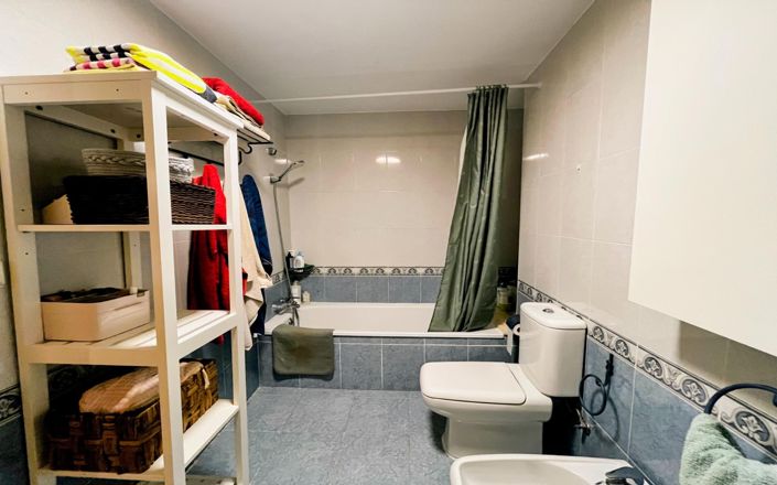 Image No.26-2 Bed Apartment for sale