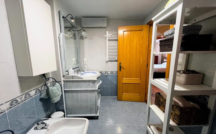 Image No.27-2 Bed Apartment for sale