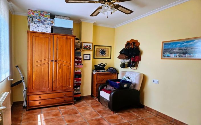 Image No.18-Villa de 4 chambres à vendre à La Pobla de Vallbona