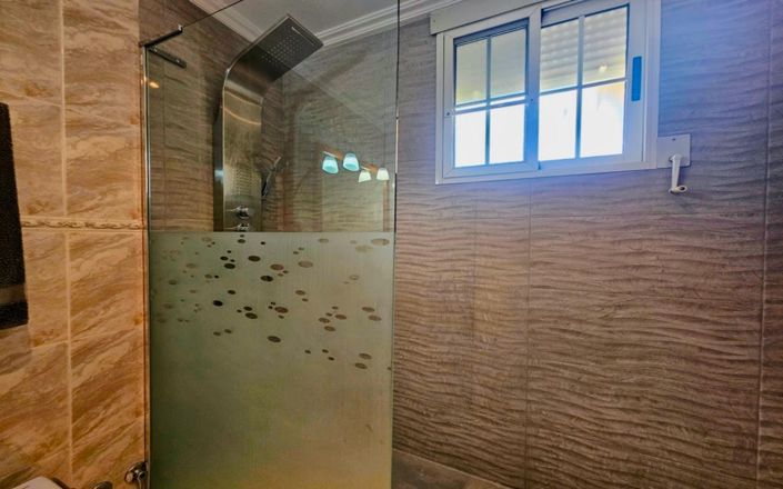 Image No.22-Villa de 4 chambres à vendre à La Pobla de Vallbona