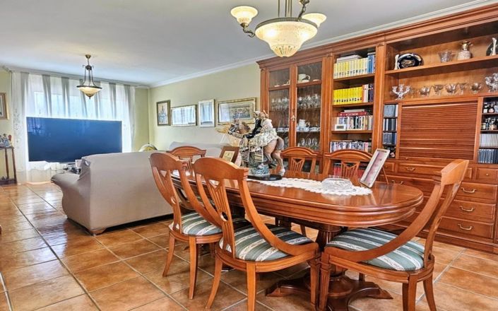 Image No.5-Villa de 4 chambres à vendre à La Pobla de Vallbona