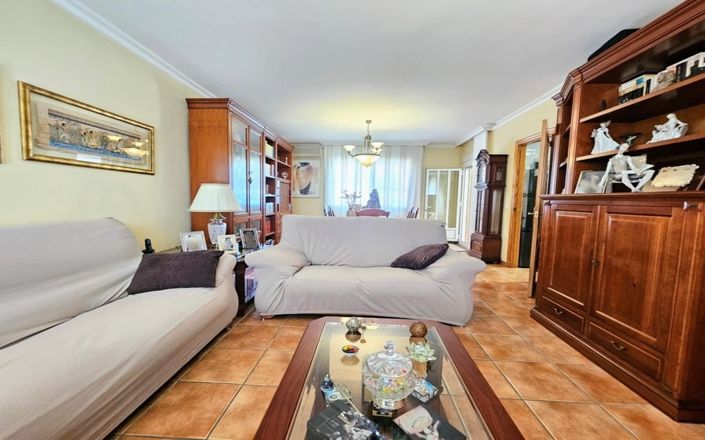 Image No.8-Villa de 4 chambres à vendre à La Pobla de Vallbona