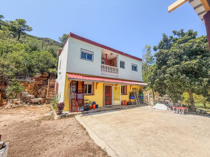 Image No.1-3 Bed Villa for sale