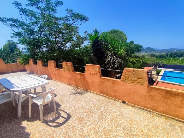 Image No.12-6 Bed Villa for sale