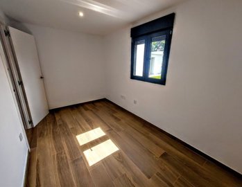 8545672