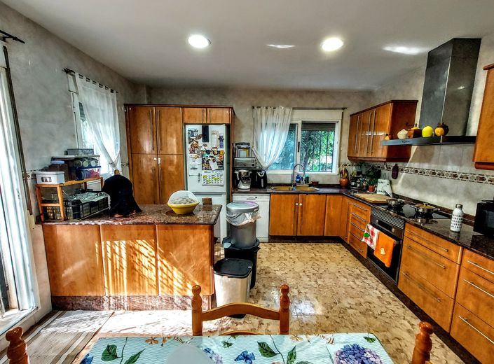 Image No.10-5 Bed Villa for sale