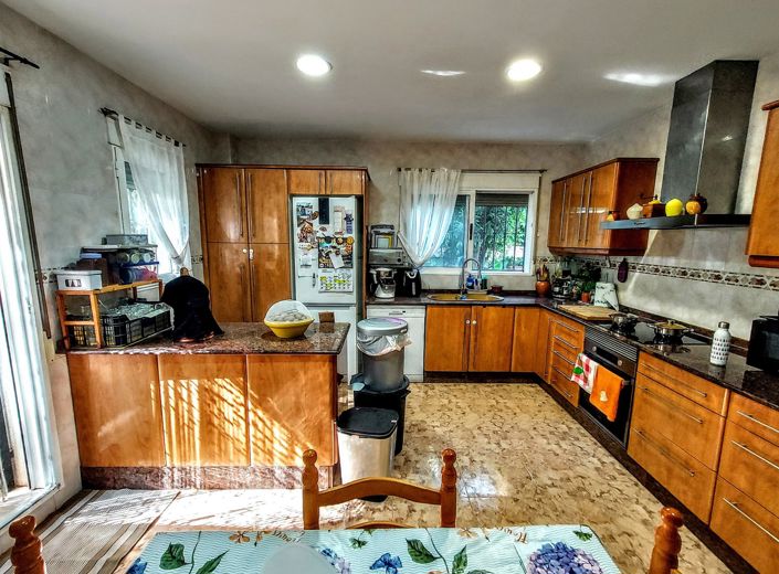 Image No.10-5 Bed Villa for sale