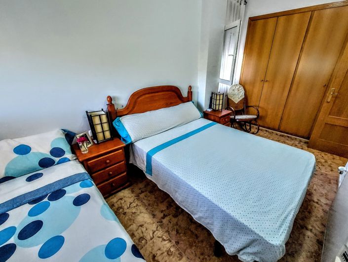 Image No.18-5 Bed Villa for sale