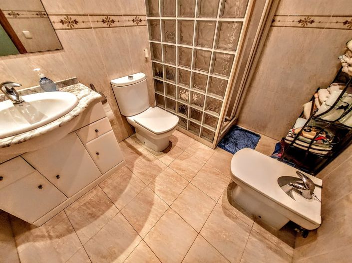 Image No.21-5 Bed Villa for sale