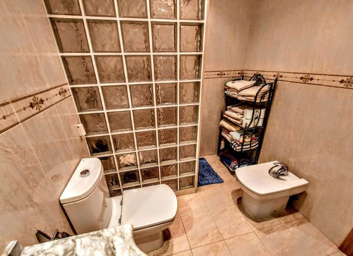 Image No.22-5 Bed Villa for sale