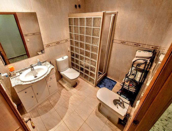 Image No.23-5 Bed Villa for sale