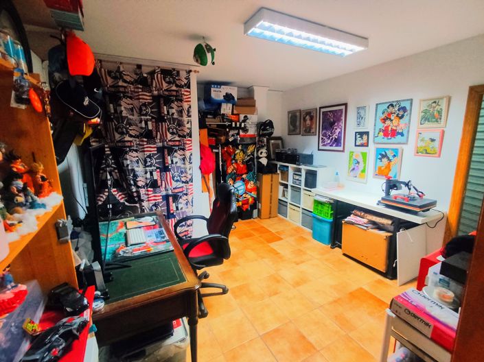 Image No.10-3 Bed Townhouse for sale