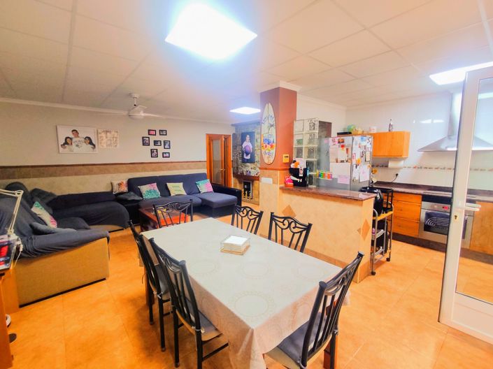 Image No.7-3 Bed Townhouse for sale