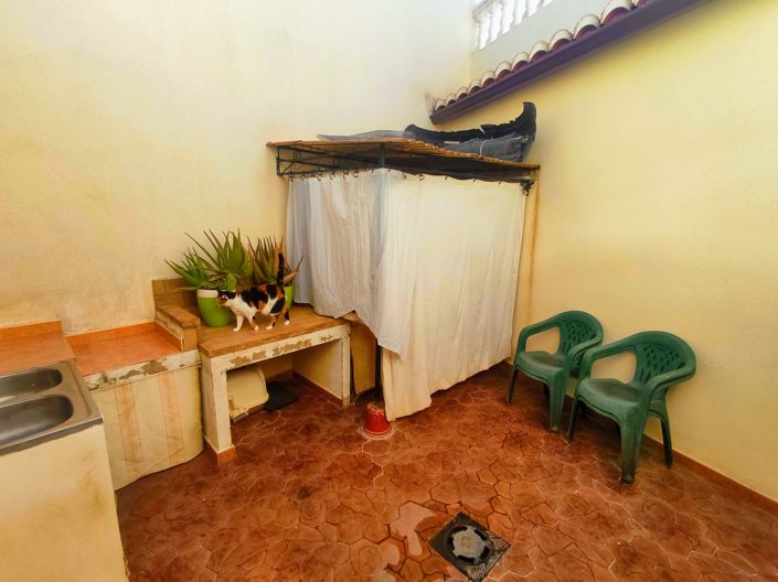 Image No.9-3 Bed Townhouse for sale