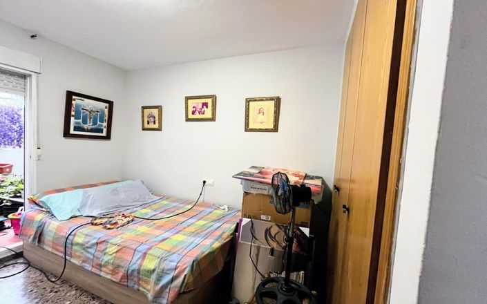 Image No.10-3 Bed Apartment for sale