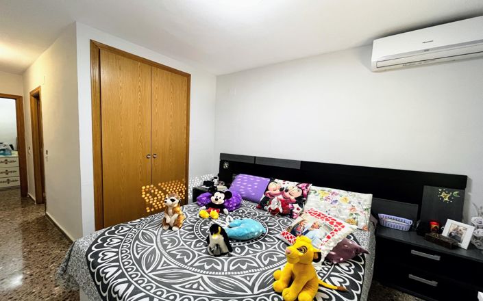 Image No.25-3 Bed Apartment for sale