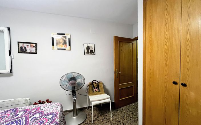 Image No.7-3 Bed Apartment for sale