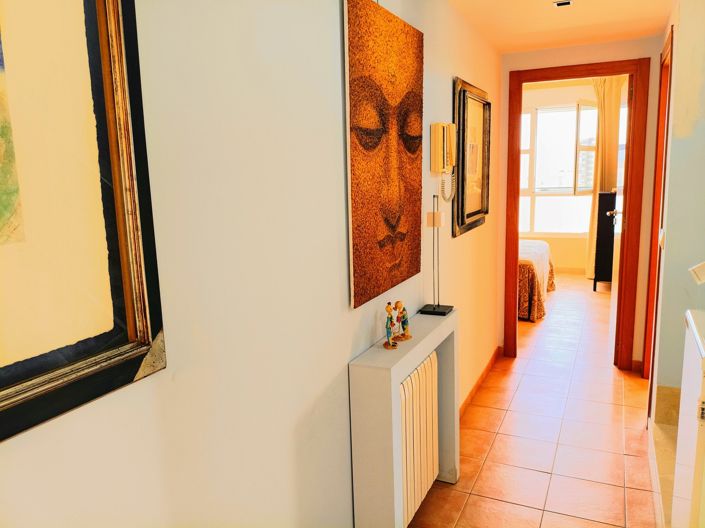 Image No.13-4 Bed Townhouse for sale