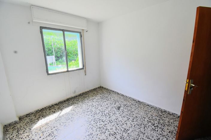 Image No.23-17 Bed Villa for sale