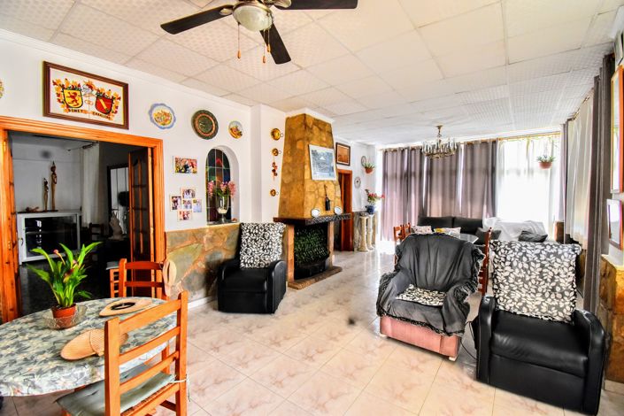 Image No.3-Villa de 17 chambres à vendre à Barx