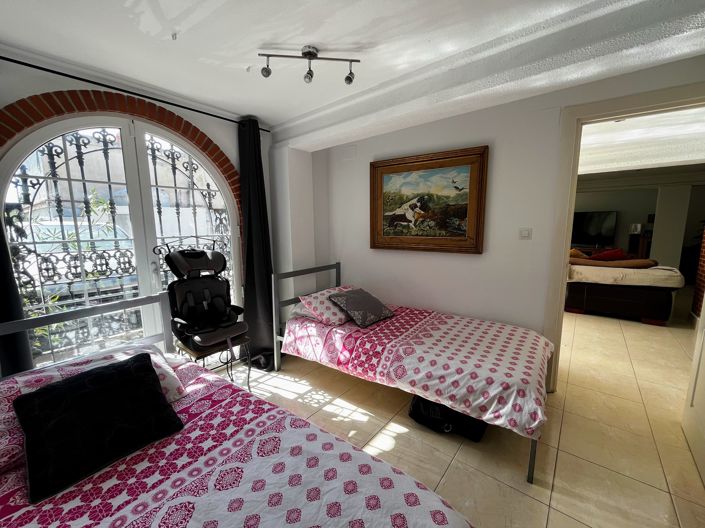 Image No.18-5 Bed Villa for sale