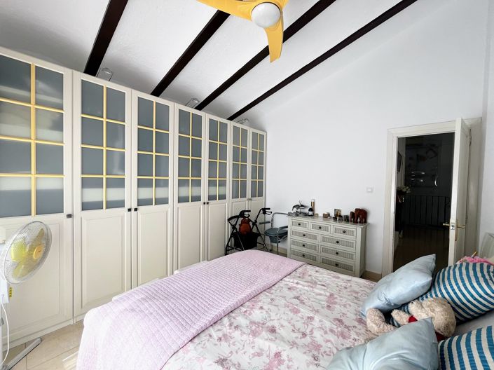 Image No.35-5 Bed Villa for sale