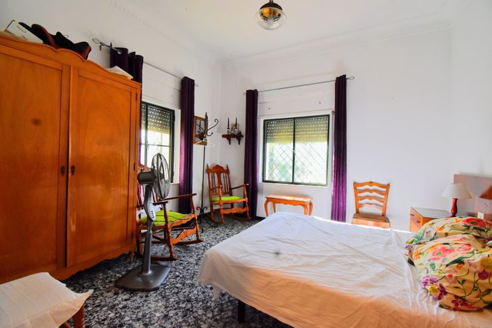 Image No.15-5 Bed Villa for sale