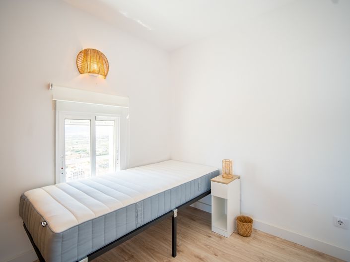 Image No.19-2 Bed Apartment for sale