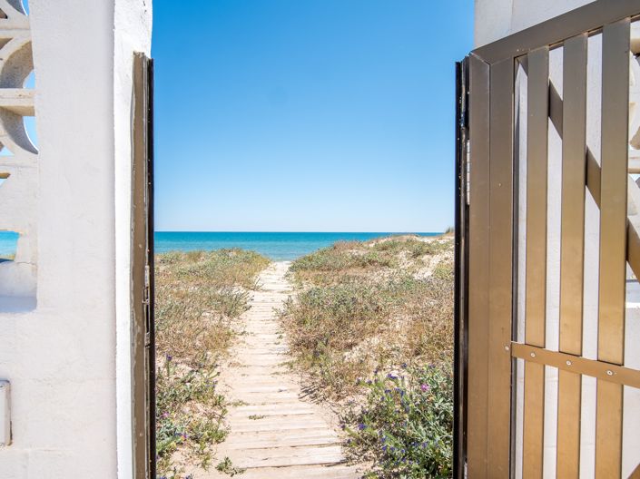 Image No.35-2 Bed Apartment for sale